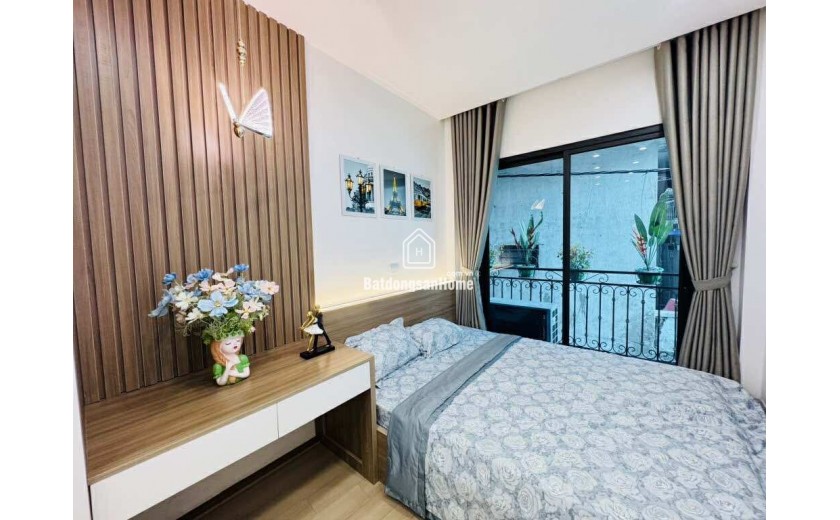 MINH KHAI - NHÀ ĐẸP 5 TẦNG - Ô TÔ ĐỔ CỬA - NHỈNH 8 TỶ